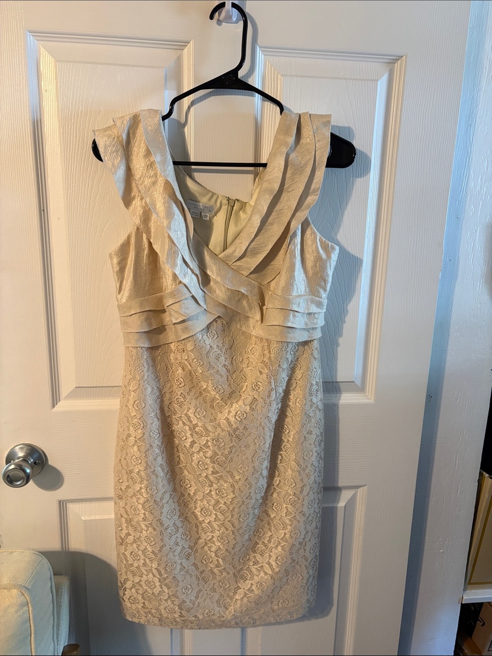 London Times Ivory Lace V-Neck Ruffled Midi Dress